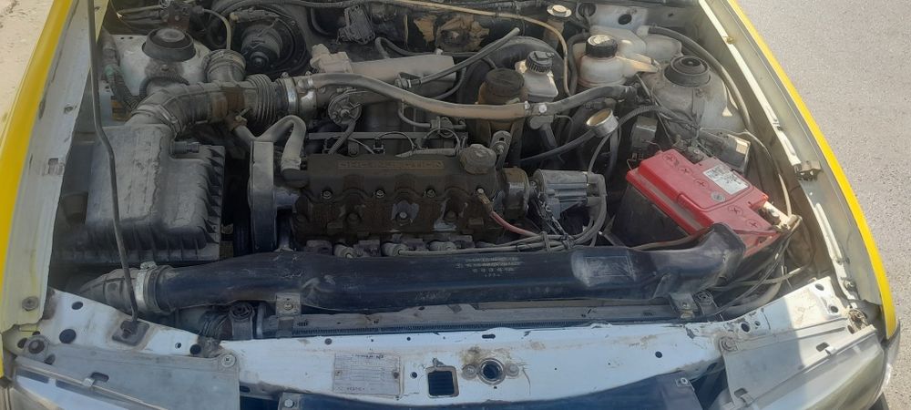 Nexia 1 2006 sotiladi