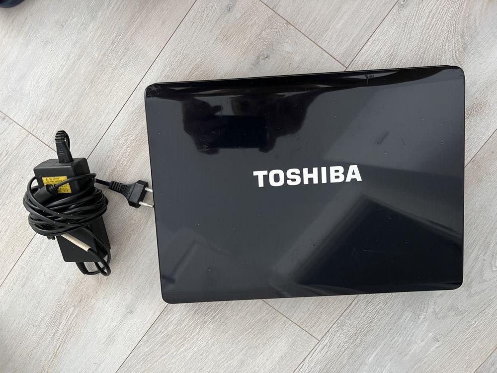 Laptop Toshiba a205