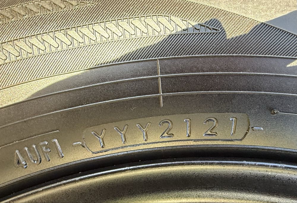 Jante otel plus anvelope M+S 215 60 16 impecabile ca noi Passat B8