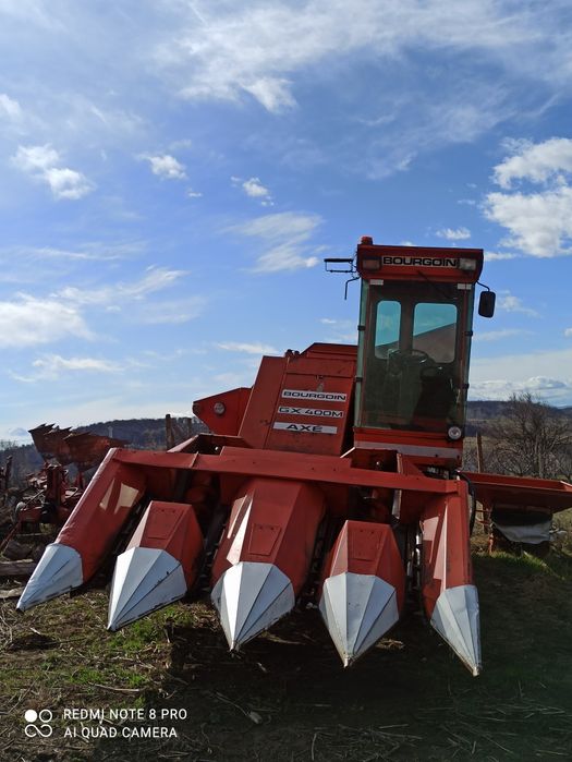 Culegator porumb Bougoin Gx400M AXE 4x4  cu tocator