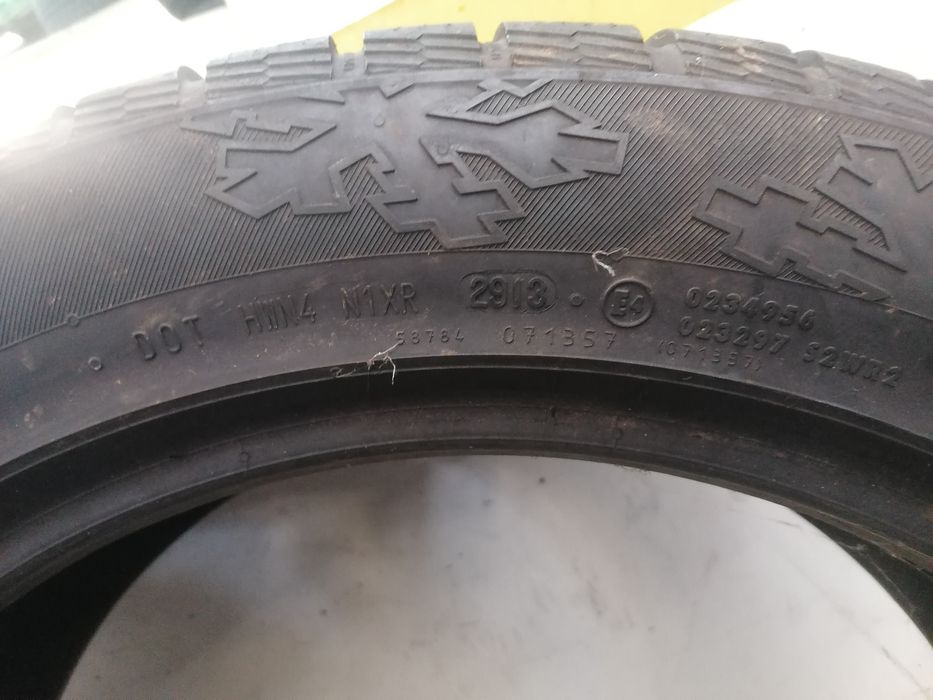 255/50/20. 2 Continental 109v iarna dot 2913.  7,50mm