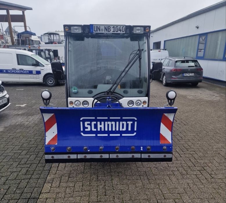 Multicar tremo maturatoare hako citymaster 4x4 aspirator stropitoare