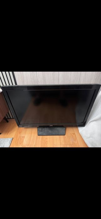 Телевизор JVC полность рабочий.