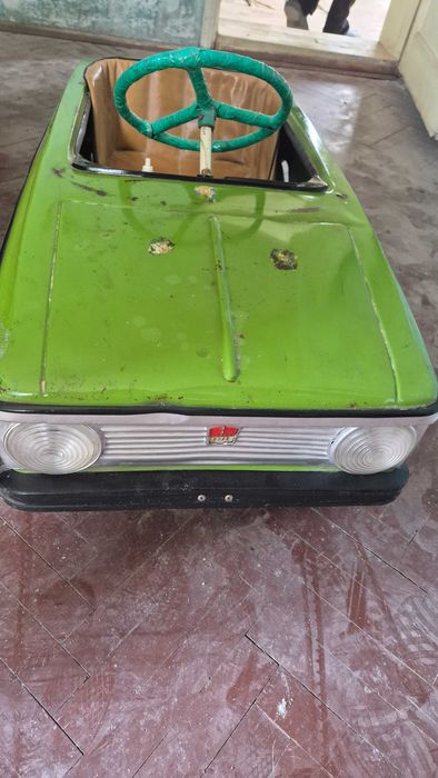 Москвич с педали