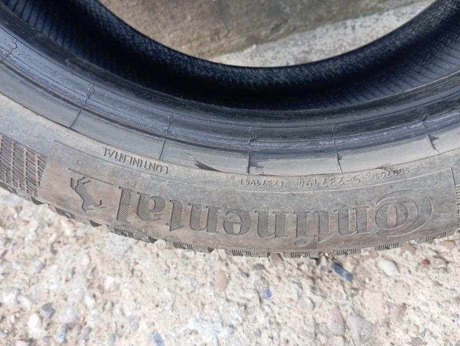 Vând un cauciuc all season 225/45/17