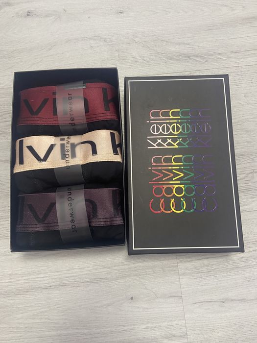 Boxeri barbati.      .