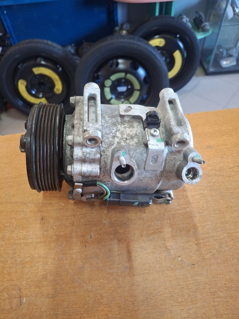 Compresor aer condiționat Peugeot 208 308 Citroen C3 Corsa F 1.2i