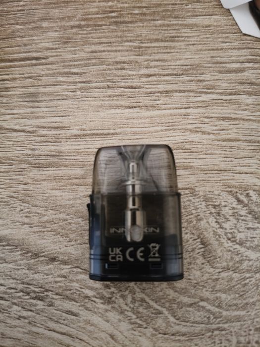 Rezerve reincarcabile pentru țigări electronice