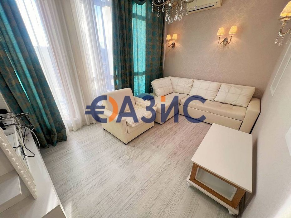 Продава се Двустаен апартамент в к.к. Слънчев бряг - 107 кв.м за 763 €/кв.м - Снимка #3