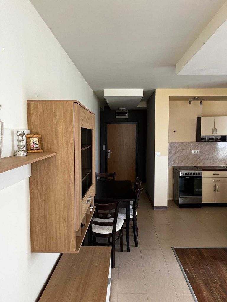 Дава се под наем Двустаен апартамент в Бяла - 85 кв.м за 65000 € - Снимка #3