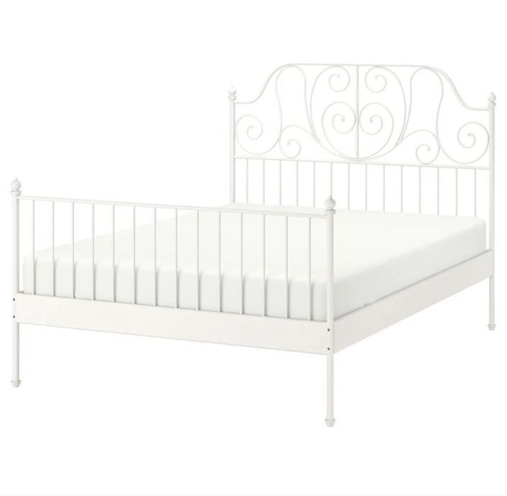 Pat fier forjat cu saltea si somiera