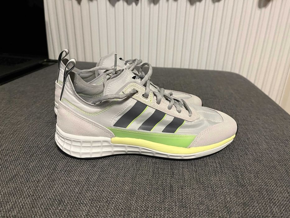 Adidas SL 7200 - FV3893