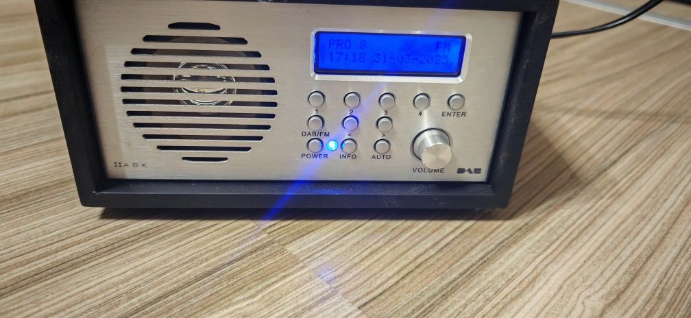Radio dab în stare buna!