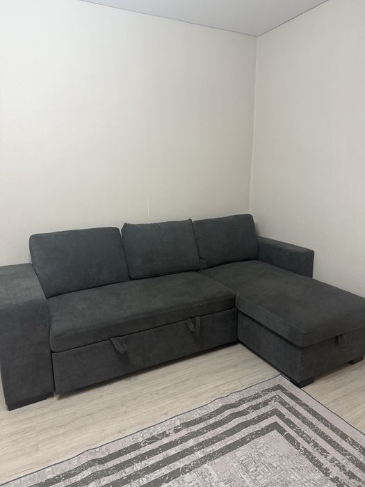 Продам почти новый диван