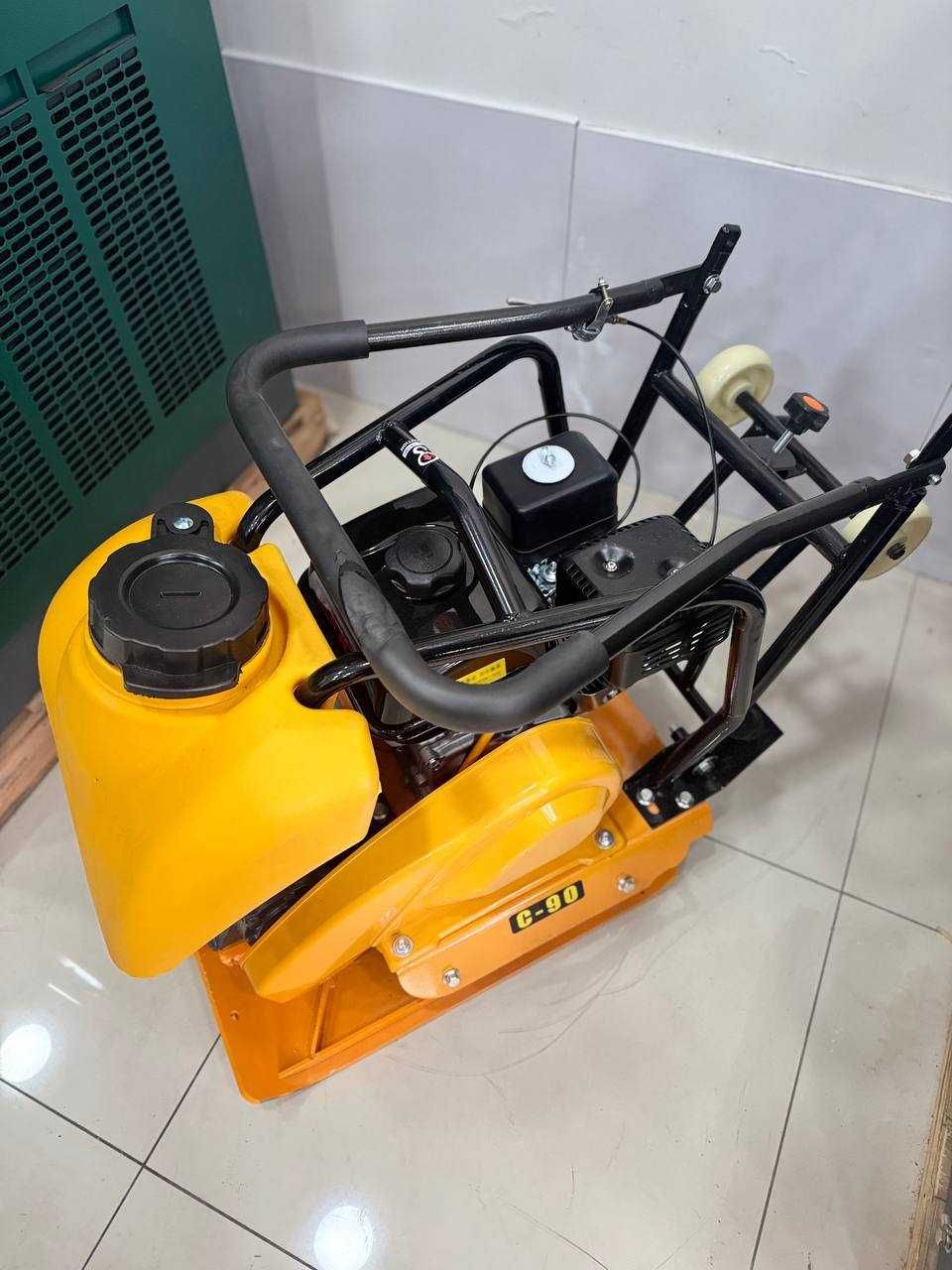 Вибрo-трамбовка Loncin