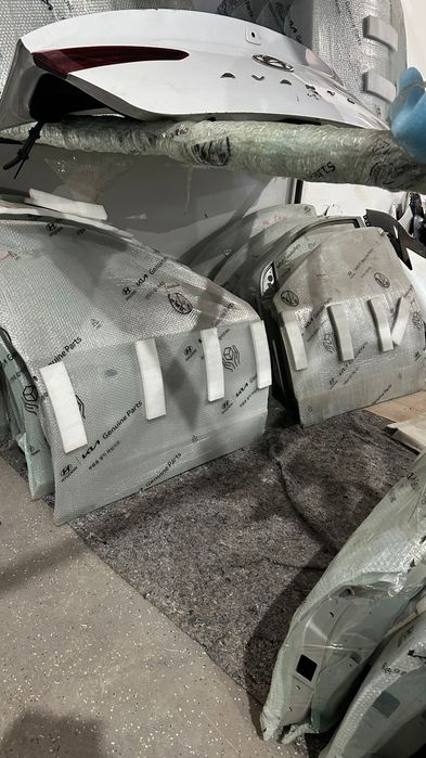 Автозапчасти по кузову на Kia Киа и Hyundai Хюндай