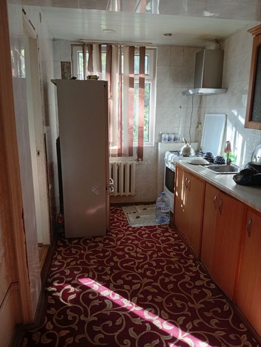 3xonali kvartira ayol va qizlarga