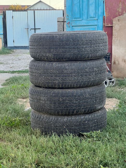 Продается покрышки r17