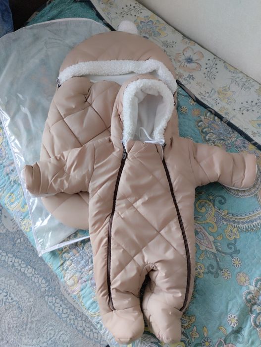 Продам комбинезон с конвертом