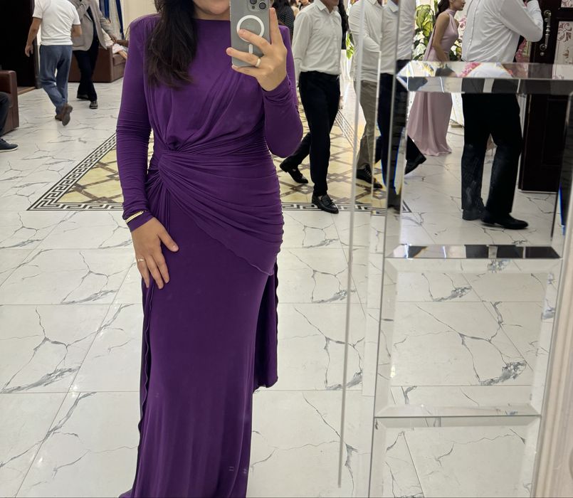 Продаю платье, состояние отличное!