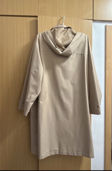 Trench dama bej Oysho