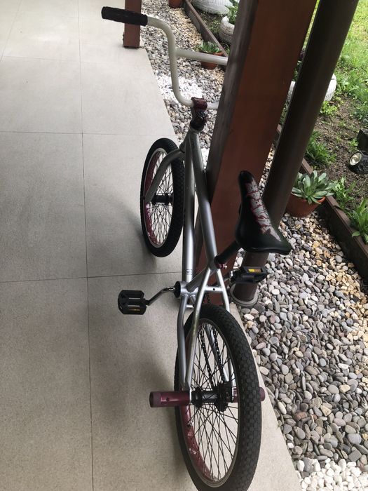 Bicicleta BMX de vânzare