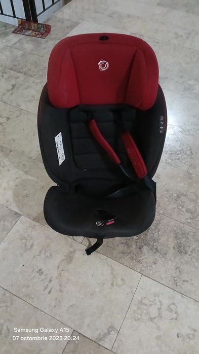 Tricicleta cu lumini si muzica./scaun auto cu isofix