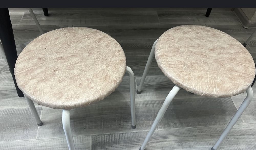 Продам стулья россия