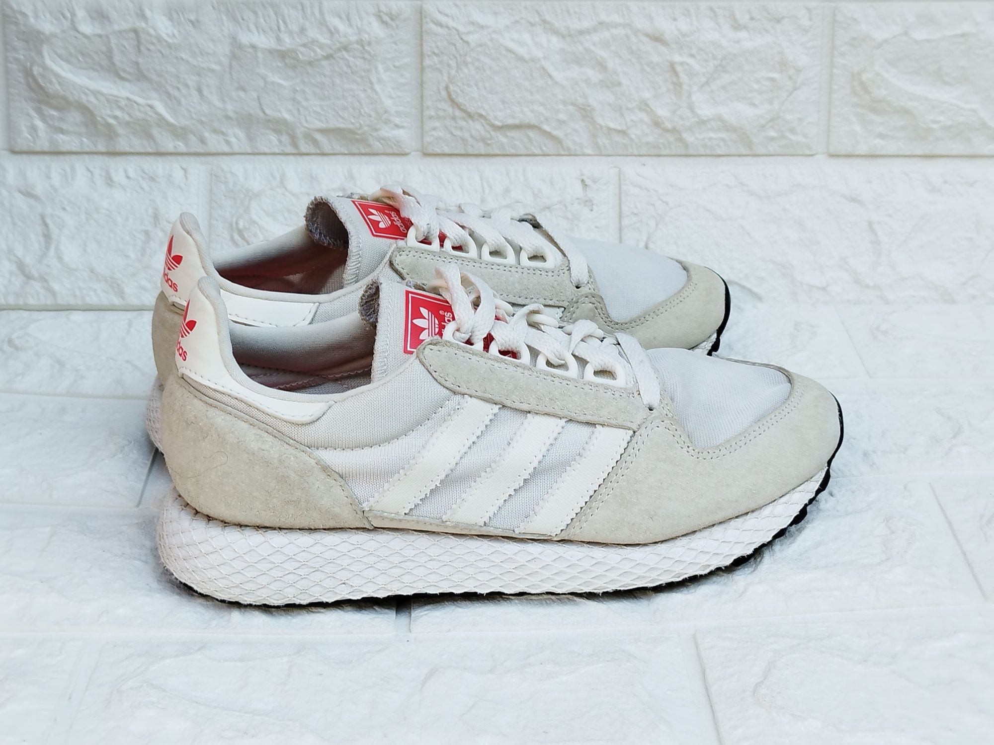 ADIDAS Forest Grove W Coud,37,5 номер, Nike, Salomon 
37,5 номер