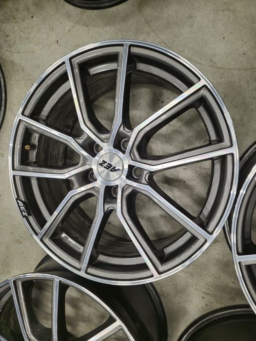 Jante Aez 5x112 R18 Audi Skoda Vw Mercedes