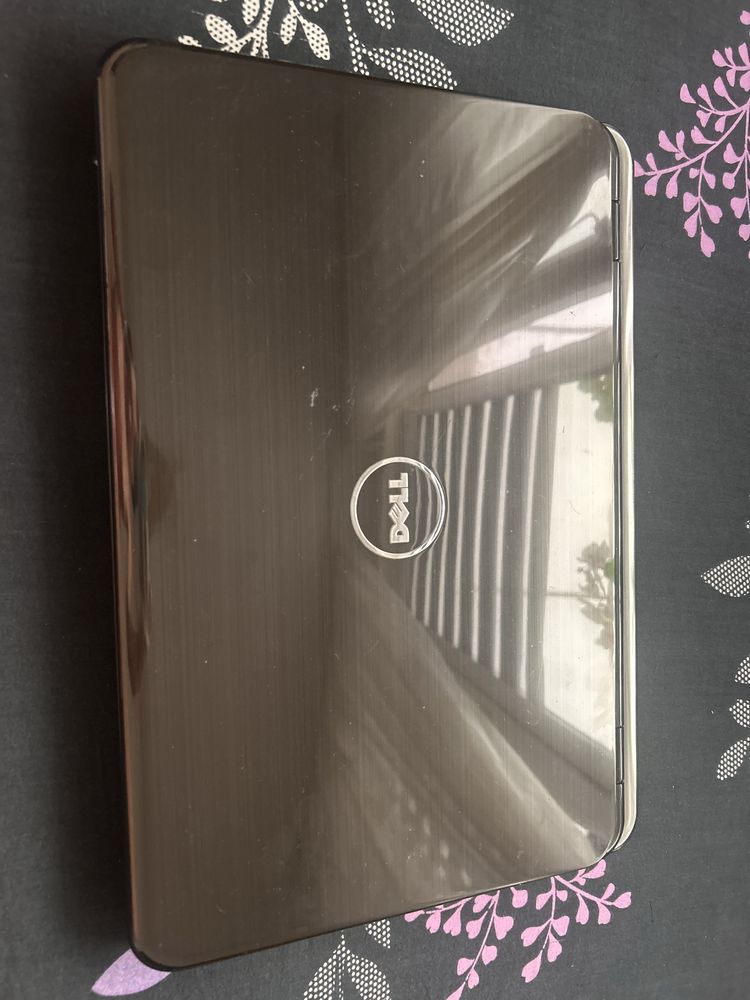Лаптопи HP G62 и Dell Inspiron
