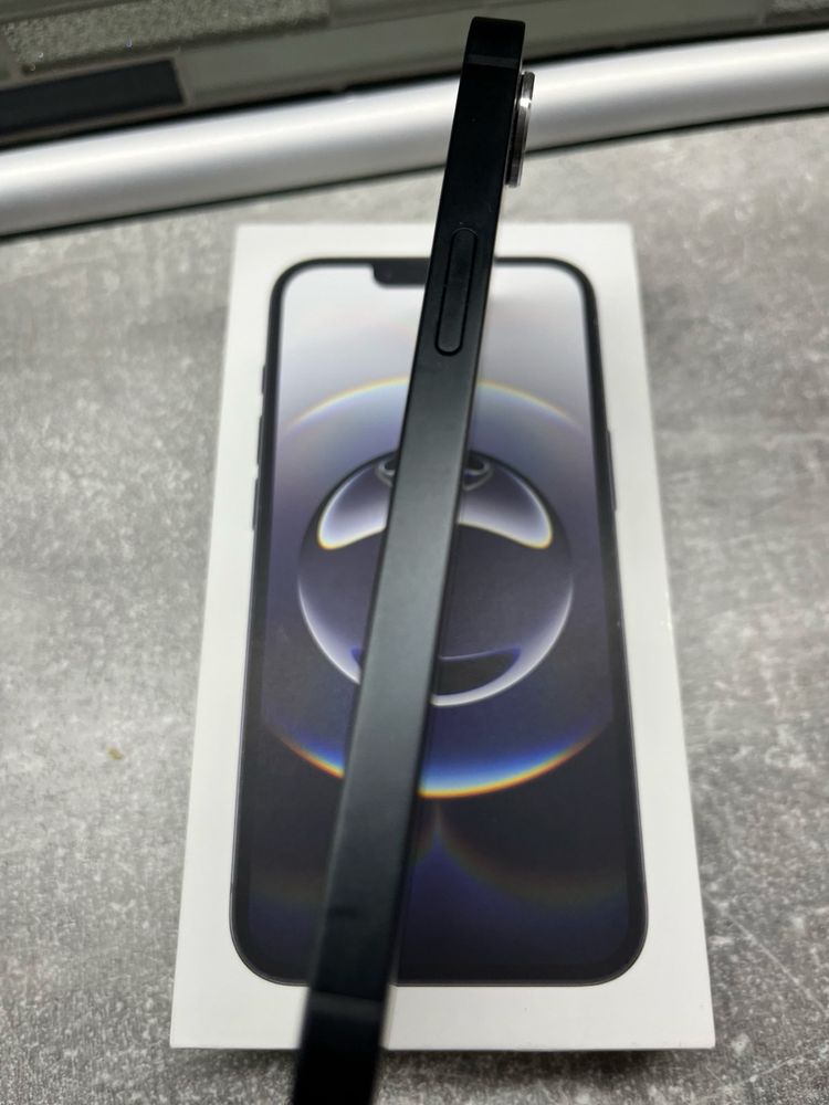 Iphone 16e със гаранция.