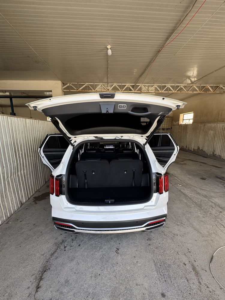 Kia Sorento black edition