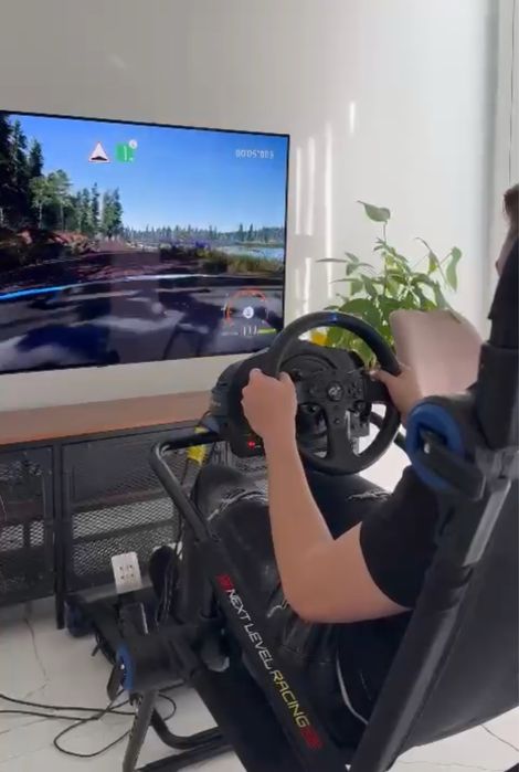 Volan THRUSTMASTER t300 rs gt edition + sim rig Next Level Racing