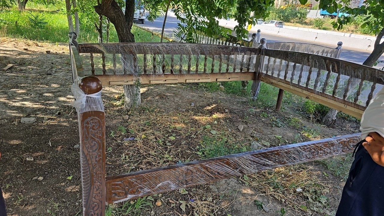 Сури карават тапчан ясаймиз