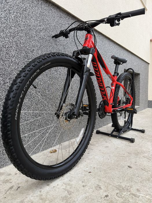 Specialized Pitch 27.5” – алуминиев планински велосипед, ОТЛИЧЕН