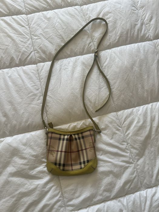 Geanta originala Burberry