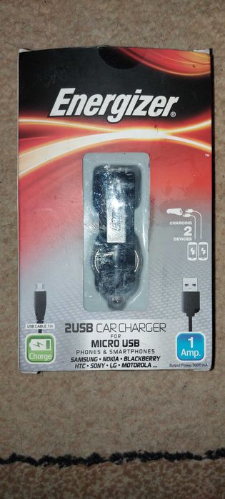 USB за кола за музика и зареждане на телефон