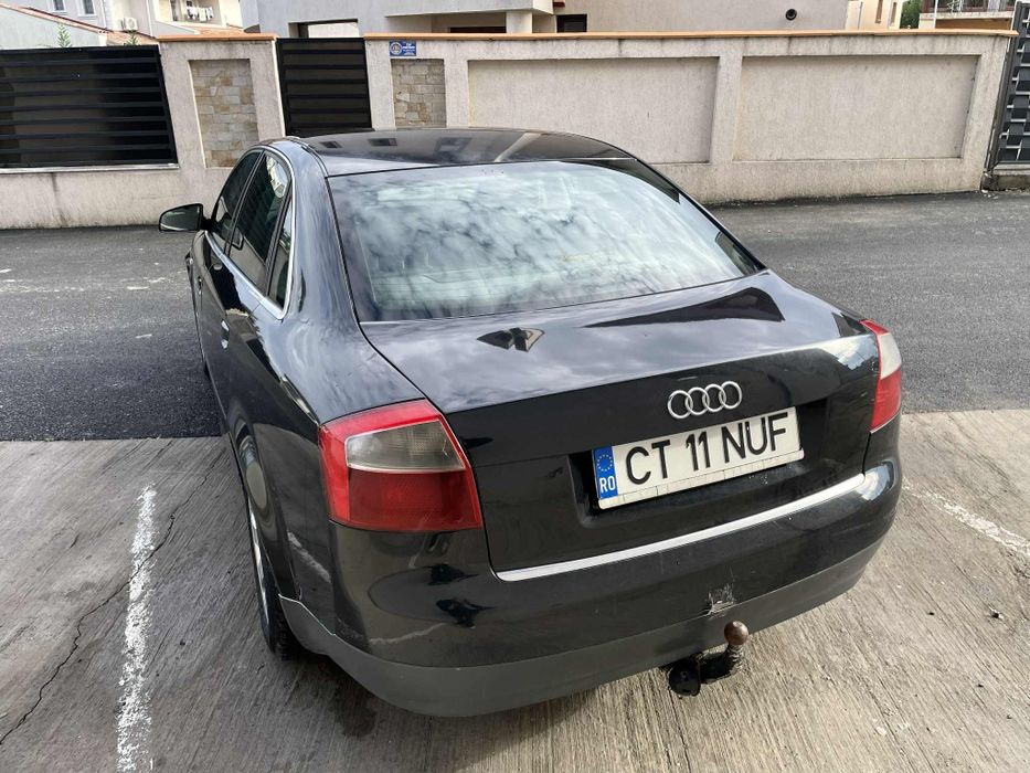 Vând Audi A4 b6 1.9 diesel 131cp