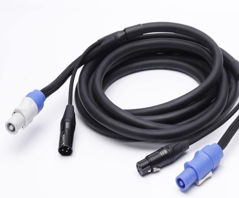 Cablu profesional de alimentare cu conector powercon si DMX