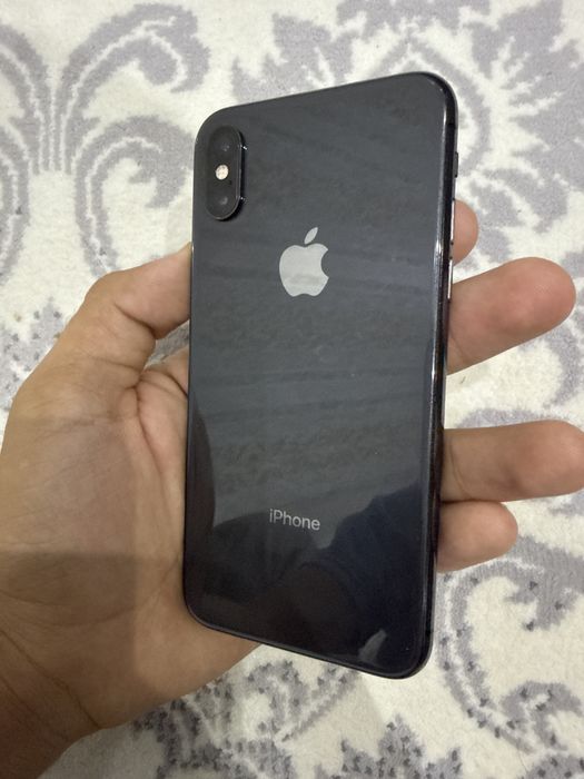 Xs telefoni ekrani azgina singan