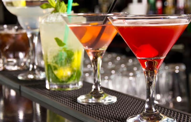 Barman / Evenimente / Bar mobil