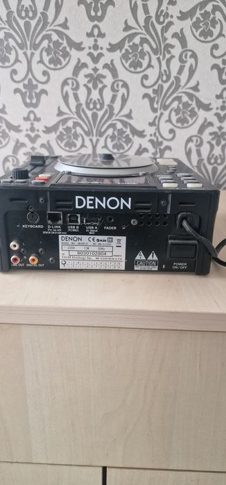 Vand player Denon dn-s1200 in stare buna