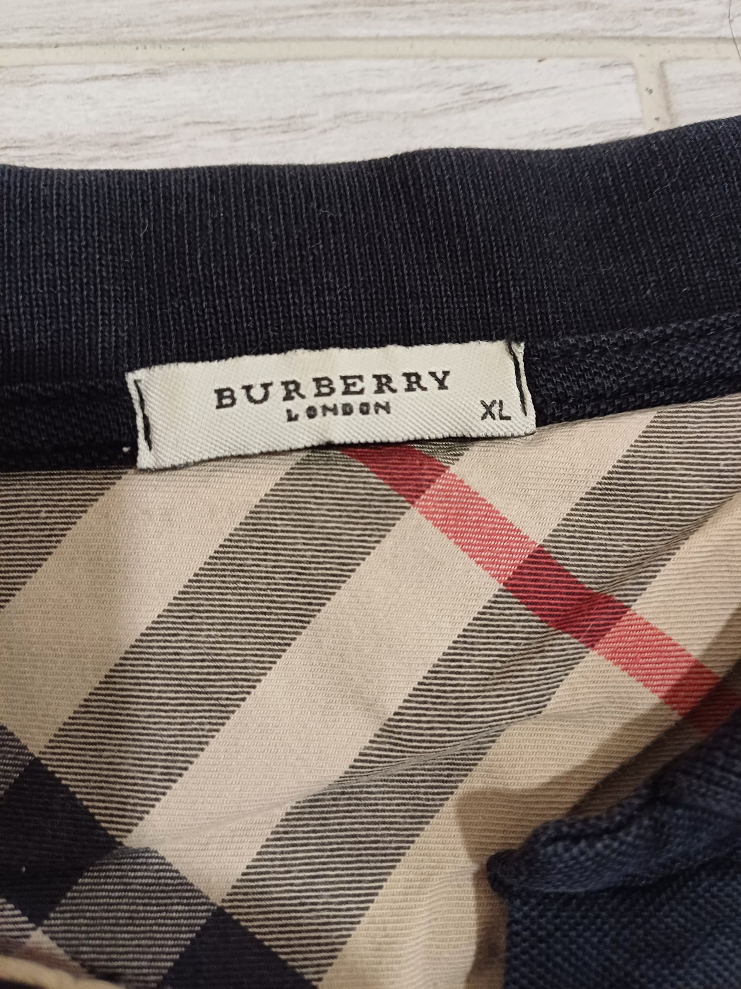 Тениска Burberry M