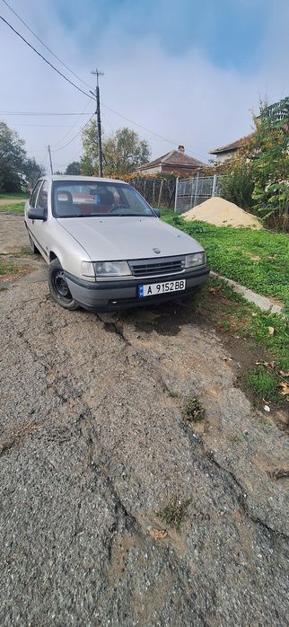 Опел Вектра 1.6 газ/бензин