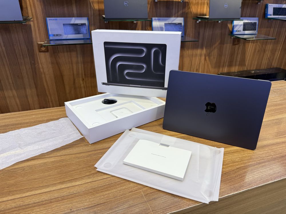 Apple MacBook Pro M3 Pro