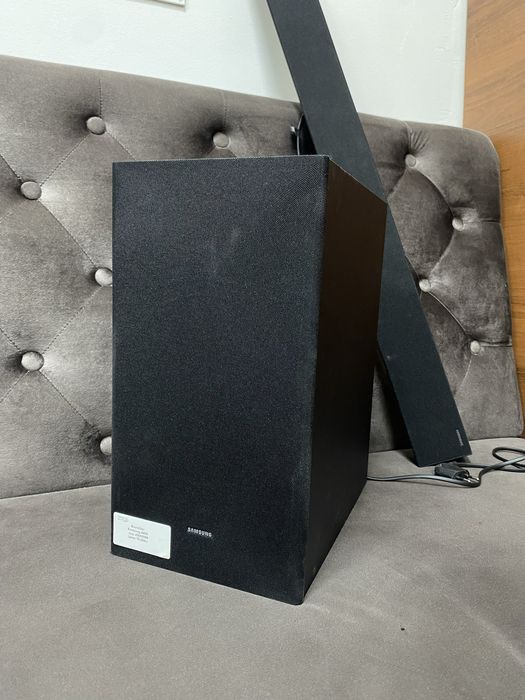 Колонка домашний кинотеатр soundbar Samsung Dolby audio