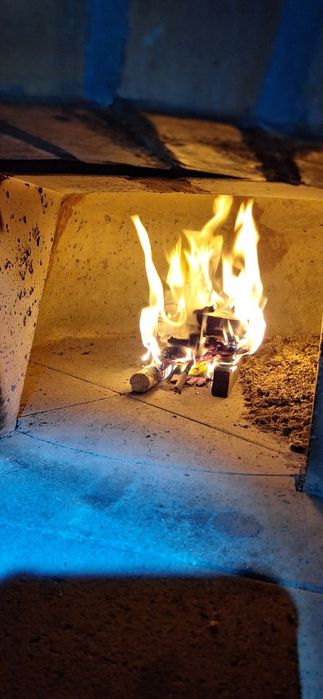 Cuptor pizza pe lemne paine cozonaci pizza