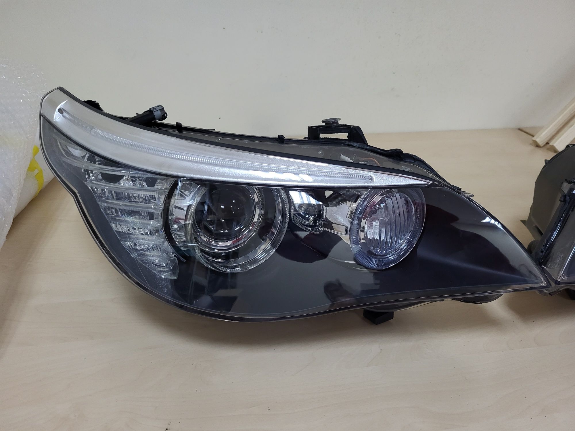 BMW E60 фейс фарове бмв е 60 61 facelift far farove