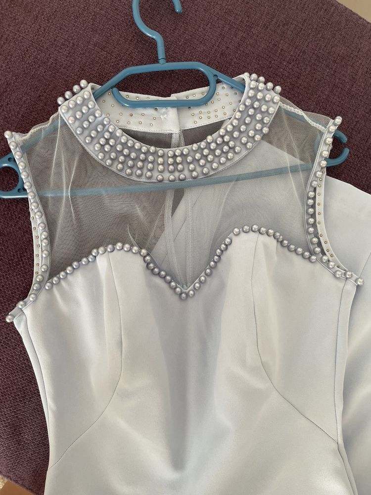Rochie albastra deschis